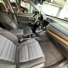 Forget-Flowers-This-Is-How-You-Surprise-Mom-SUV-Interior-Detailing-in-Orlando 32